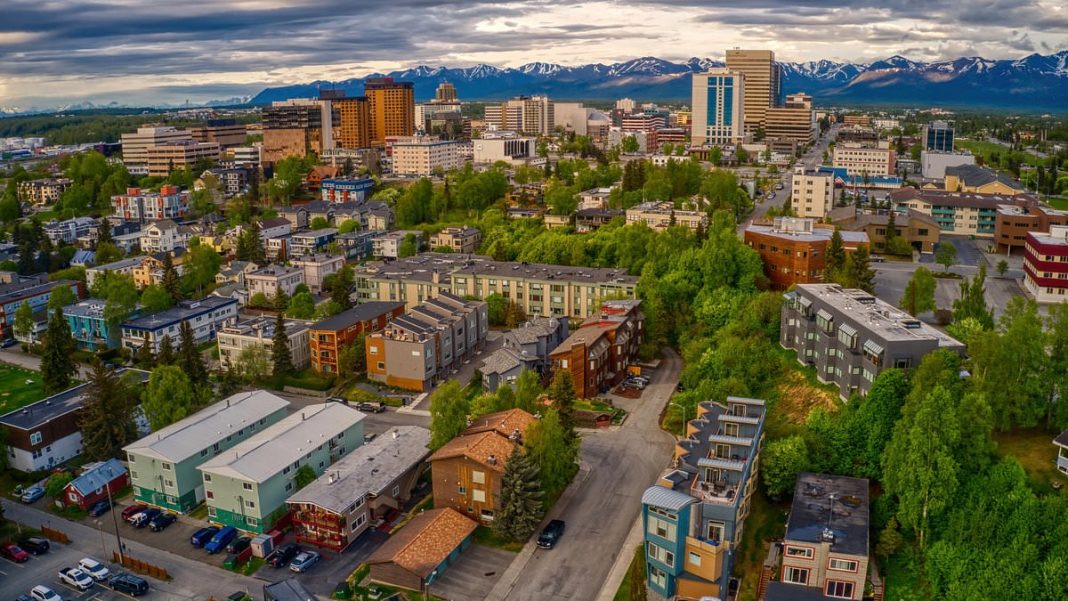 The US Geological Survey (USGS) recorded a 5.4 magnitude quake at 9:30am local time (2:30pm ET) in a remote coastal area about 29 miles southeast of Fox River and about 110 miles south of Anchorage 