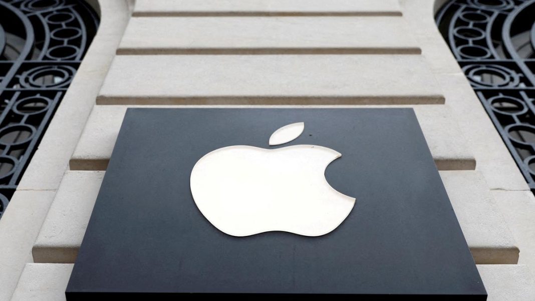 Apple shares jumped 4.2% to $262.9, giving it a market capitalisation of about $3.9 trillion and making it the second most valuable company in the world after AI-chip giant Nvidia [File] | Photo Credit: REUTERS