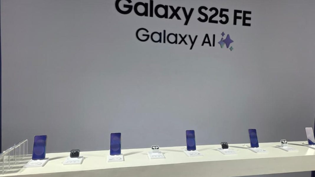 Samsung’s premium phones sales grow 40% while smart TV sales doubled during festive season | Photo Credit: Haider Ali Khan