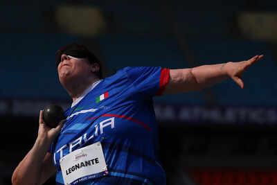 NEW DELHI, INDIA - OCTOBER 04: Assunta Legnante of Team Italy competes in the Women’s Shot Put - F12 Final during day eight of the World Para Athletics Championships New Delhi 2025 at Jawaharlal Nehru Stadium on October 04, 2025 in New Delhi, India. (Photo by Dean Mouhtaropoulos/Getty Images)