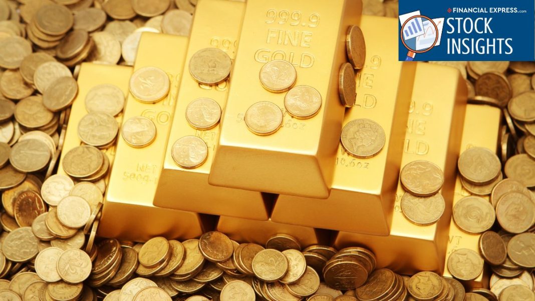 While the short term momentum is strong in gold, investors and traders should not get carried away.