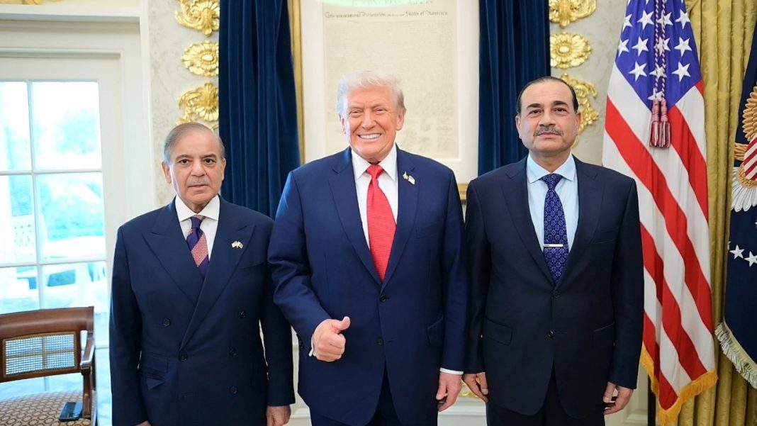 Donald Trump hosted Shehbaz Sharif and Asim Munir at the Oval Office in Washington DC last month. (File photo)