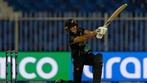 New Zealand's Suzie Bates bats during the ICC Women's T20 World Cup 2024 match between Australia and New Zealand at Sharjah Stadium, United Arab Emirates, Tuesday, Oct. 8, 2024. - (AP Photo/Altaf Qadri)