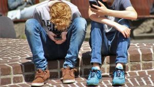 Students using AI for classwork are now turning to it for advice on emotions, relationships and mental health. (Kurt "CyberGuy" Knutsson)