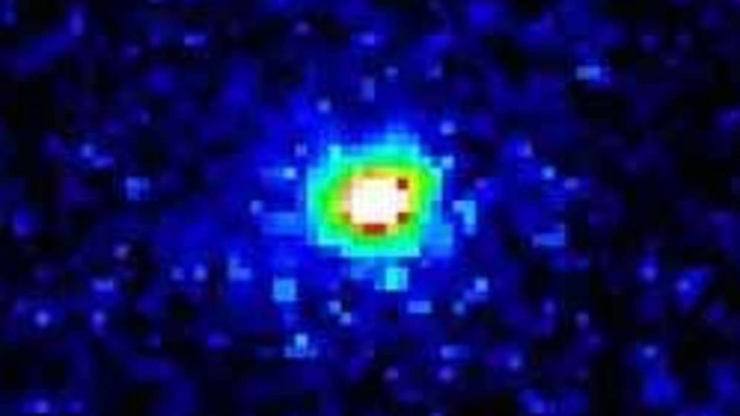 An image of interstellar object 3I/ATLAS taken on November 5 revealed no obvious cometary tail, which should have formed after passing the sun