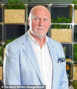 Struggle: Asda boss Allan Leighton