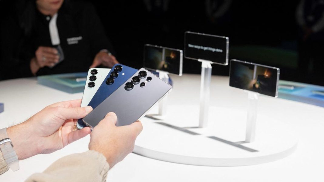 The retail body has urged Government of India to address this critical issue immediately [File] | Photo Credit: REUTERS