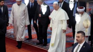 Pope Leo XIV visits Istanbul’s Blue Mosque in rare papal visit during Turkey trip