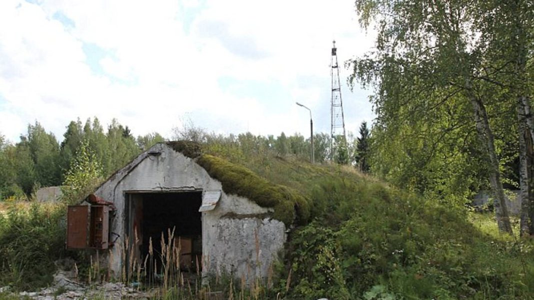 A Russian 'Doomsday' radio station is still operational, still emitting its trademark buzzing noises, but it occasionally sends out bizarre messages that no one seems to understand