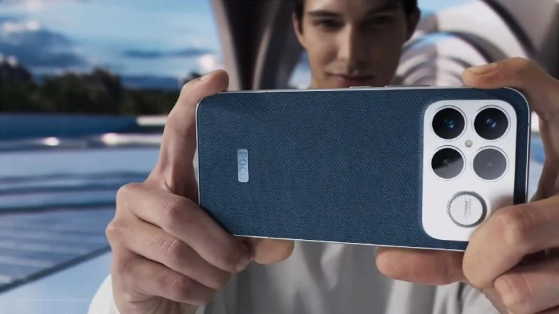 POCO F8 Ultra (Photo Credits: YouTube/ POCO Global)