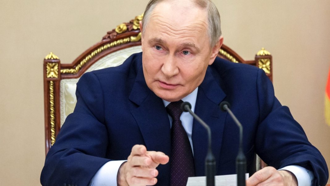 Russian President Vladimir Putin chairs a meeting with members of the Security Council in Moscow. (Photo: AP)