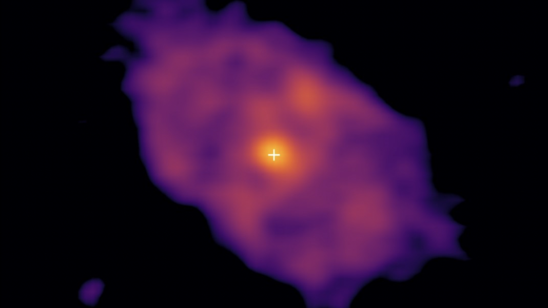A 144-MHz frequency radio image of RAD J131346.9+500320, the source of the double ORC The white cross shows the location of the object’s host galaxy. | Photo Credit: MNRAS, vol. 543, issue 2, October 2025, p. 1048–1057