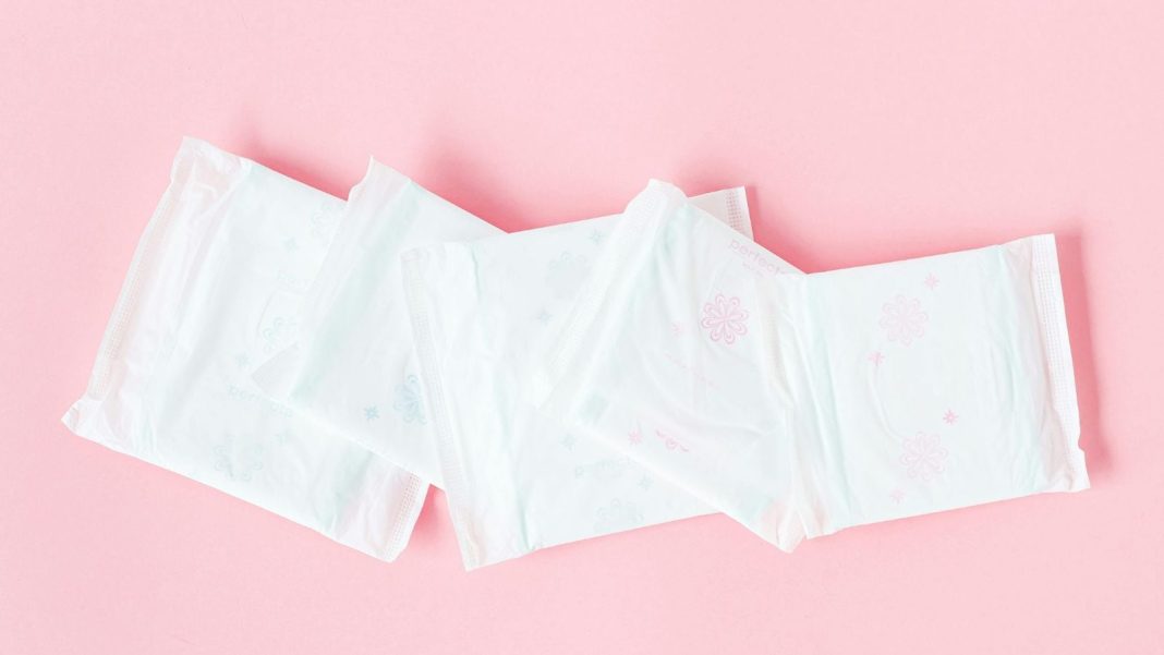 A study found that only about 16.2 percent of women in rural areas use pads because of the high cost. (Credit: pexels)