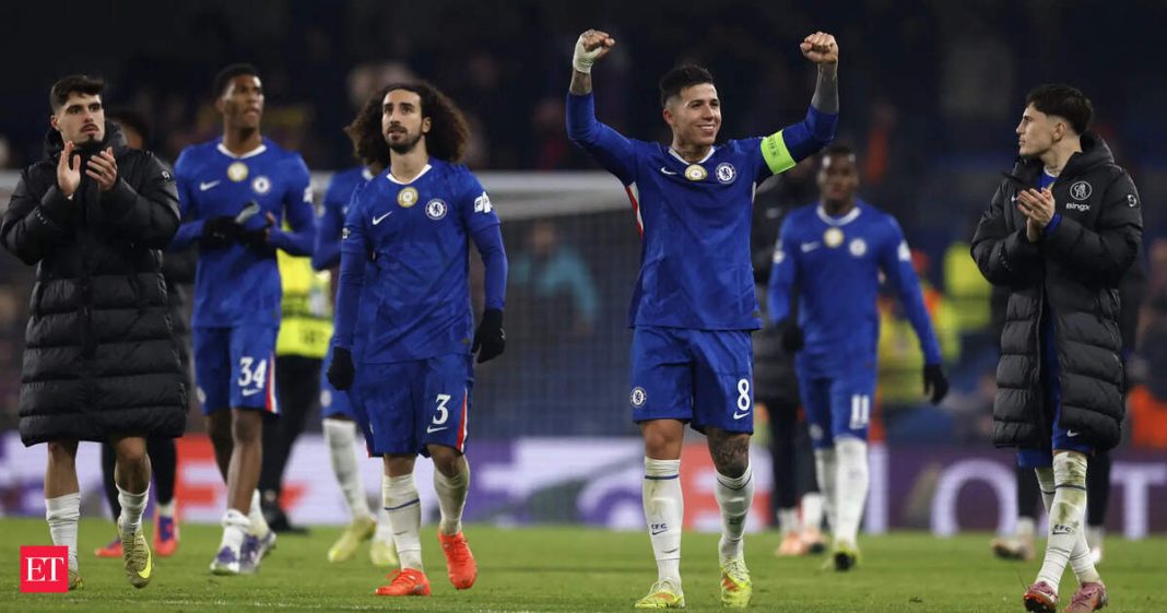 Chelsea's Enzo Fernandez celebrates after the match.