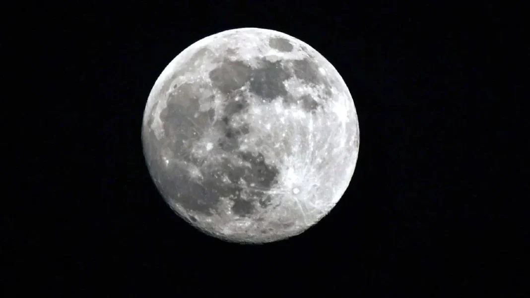 Biggest, brightest full Moon of the year visible today