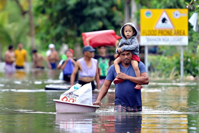 Nearly a million people have been evacuated as the Philippines prepares for Super Typhoon Fung-wong in Remedios.