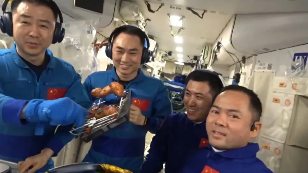 Chinese astronauts cook full meal on Tiangong | Watch