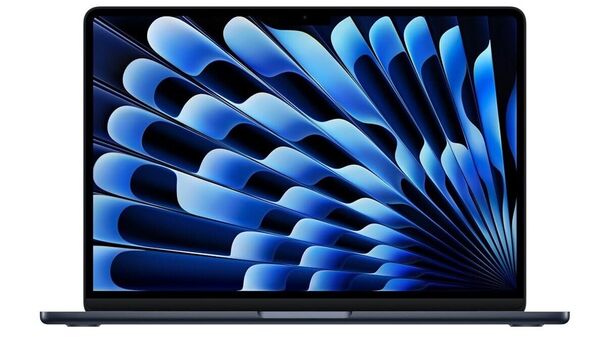 Launched in India at ₹99,900, the MacBook Air M4 is already a premium device. During the Black Friday sale, Apple’s Student Teacher offer reduces the price to ₹88,911.