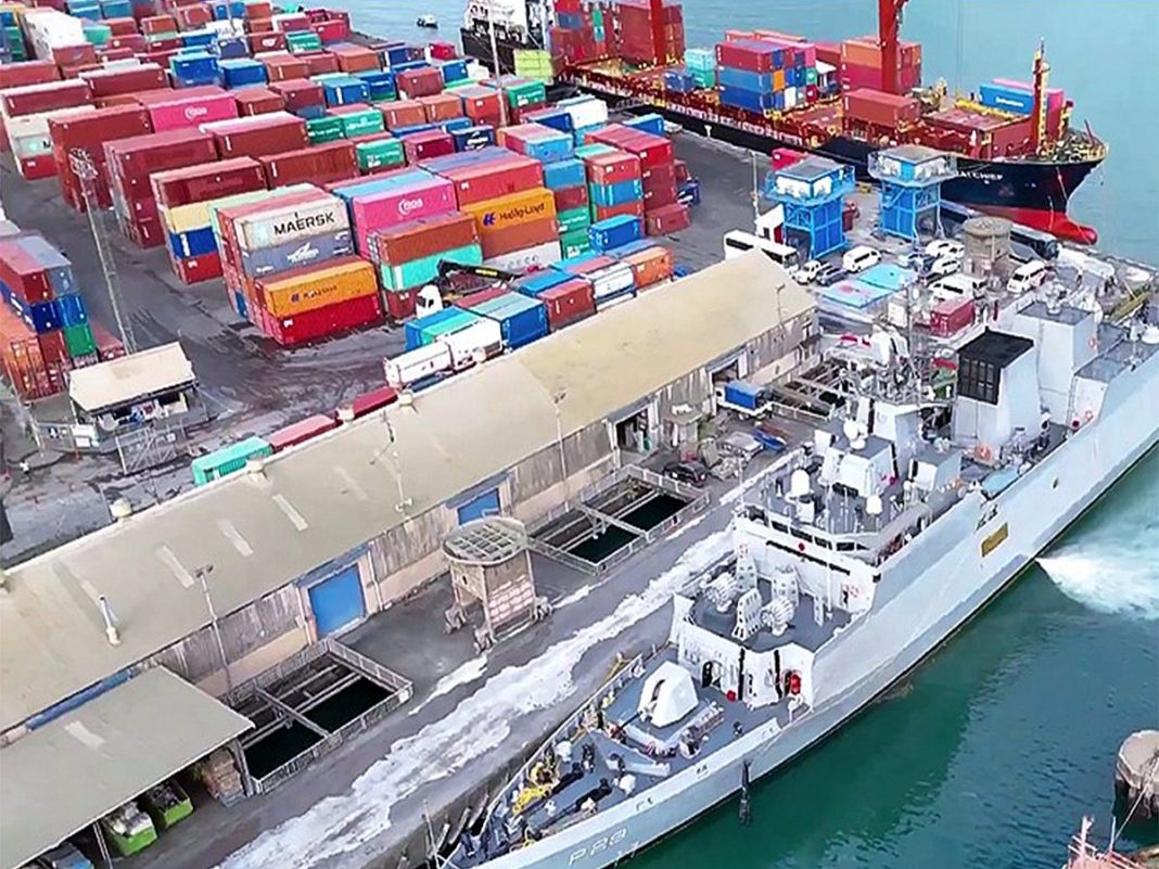 India's merchandise trade deficit