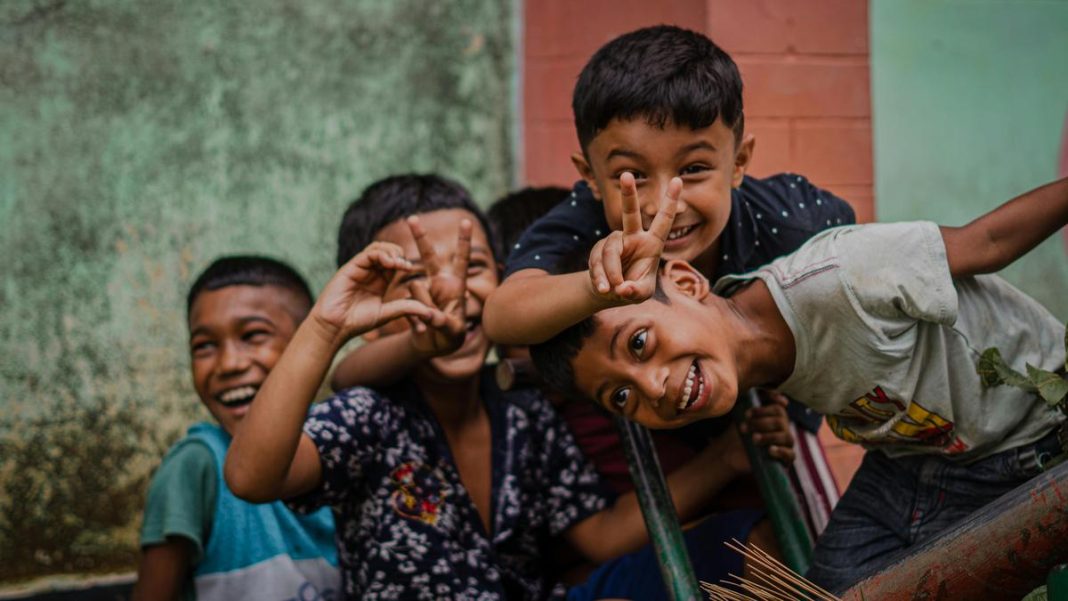 When laughter is shared in a social setting, it becomes louder and more frequent. | Photo Credit: Sabbir Bhuiyan/pexels