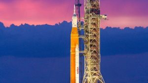 The massive SLS rocket stands at Launch Pad 39B awaiting its final wet dress rehearsal. (Photo: Nasa)