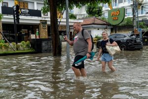Flooding in Bali. (Reuters Photo)