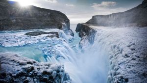 New research shows the next decade is critical for Antarctica. High emissions could trigger irreversible ice loss and devastate penguin colonies. (Photo: Getty)
