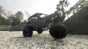 Press the accelerator and the truck responds with brisk acceleration. The precise proportional steering lets you feel the body roll into corners as the tyres hunt for grip, making this 1/12 scale machine genuinely fun through bends.