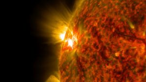 An active region on the sun emitting a mid-level solar flare. (Photo: Reuters)