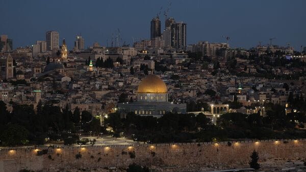 US-Iran war buzz: Experts see a rise in gold and silver rates on Monday as Israel attacks Iran today.