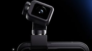 Honor unveils its Robot Phone featuring a 200-megapixel camera mounted on an articulating arm (Image credit: Honor)