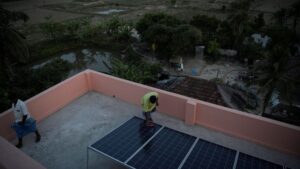 Under the PM Surya Ghar Muft Bijli Yojana, nearly 10,000 rooftop solar units are being installed across Indian homes every day. (Photo: Reuters)