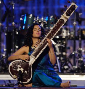 Anoushka Shankar performing on sitar at the start of the pre-telecast at the 48th annual Grammy Awards in Los Angeles, in 2006. (Photo: Reuters)