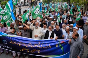 Supporters of Jamaat-e-Islami hold a demonstration to protest against the recently increased fuel prices by government amid surging global oil prices due to Iran war, in Lahore, Pakistan, Friday, April 3, 2026. (AP Photo)