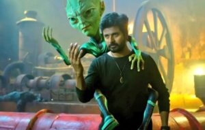 A still from Ayalaan featuring the alien Tattoo with Sivakarthikeyan's Tamizh (Photo: IMDb)