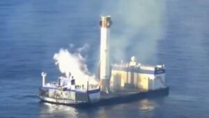 Never Tell Me The Odds touches down on the drone ship Jacklyn in the Atlantic Ocean. This is Blue Origin's first-ever successful booster reuse, completing a remarkable round trip from the edge of space. (Photo: X/@NASASpaceflight)